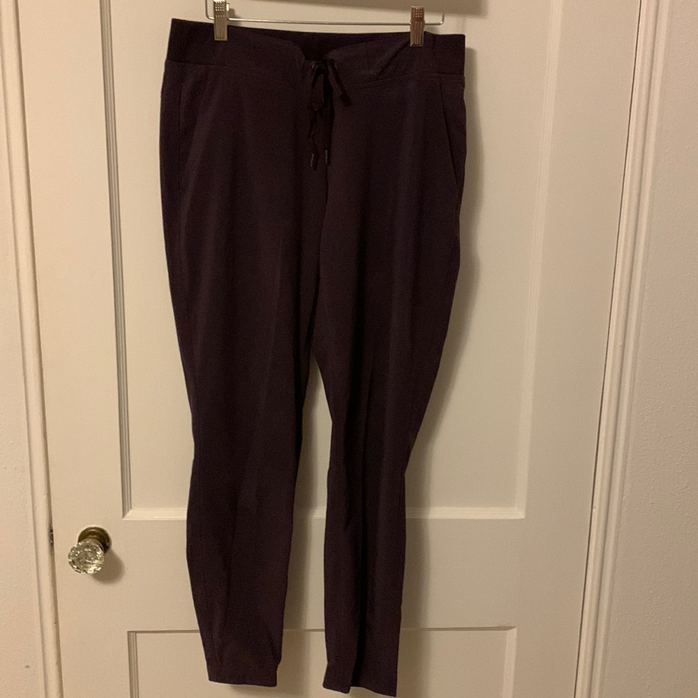 Maroon athleta pants